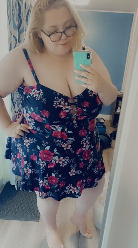 bbwqueeeen nice actress gallery