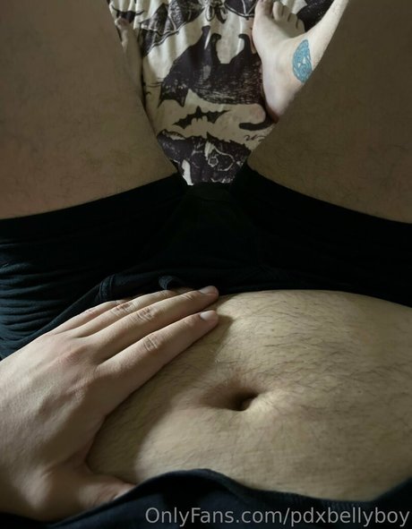 pdxbellyboy sex model picture