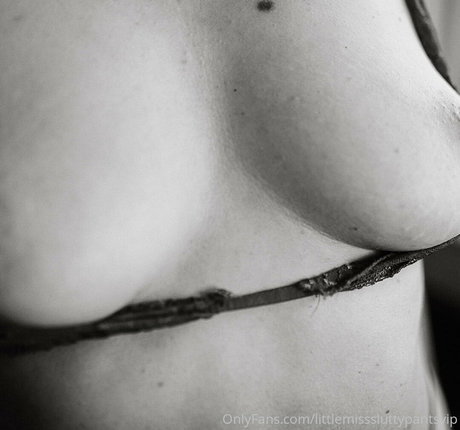 Average UK Mum pretty actress pics