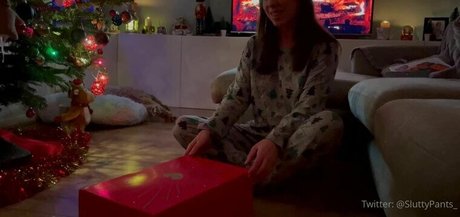 Average UK Mum pornstar pretty photo