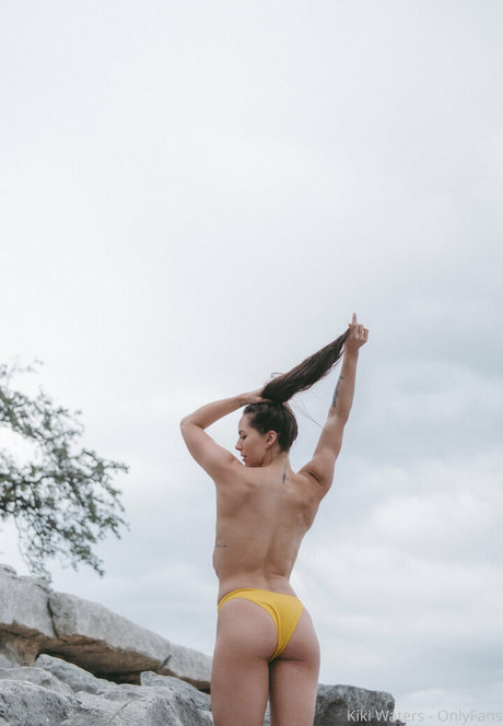 kikiwaters art pornstar pictures