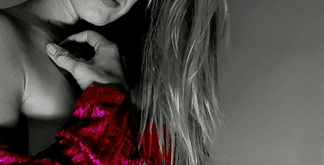 princesspariahxoxo model exclusive pictures