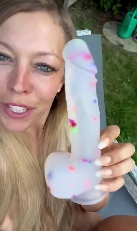 Linda Krieger Mock perfect pornstar image