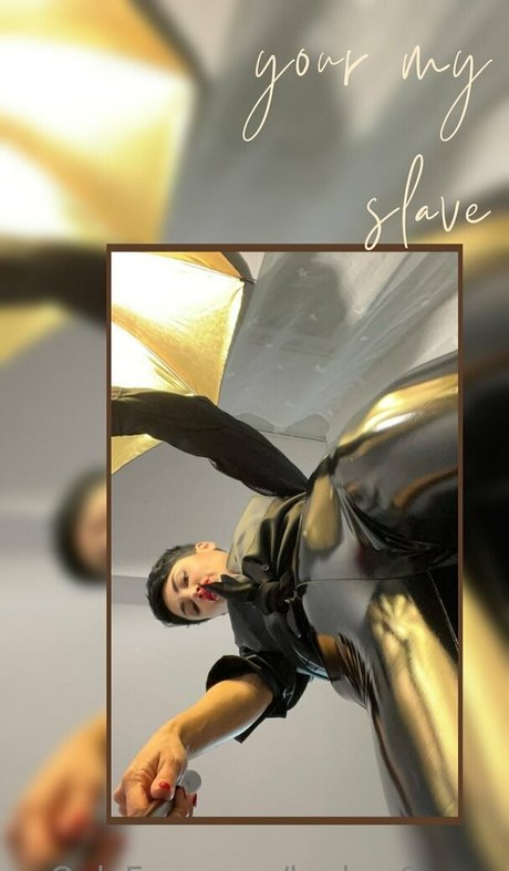 thebaddest m0mmy model exclusive photo