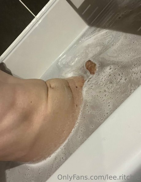 lee ritchie pretty star image