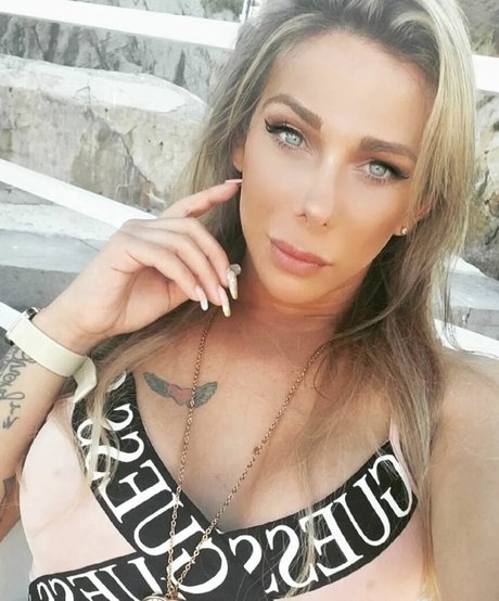 Gabriela Lori exclusive model images