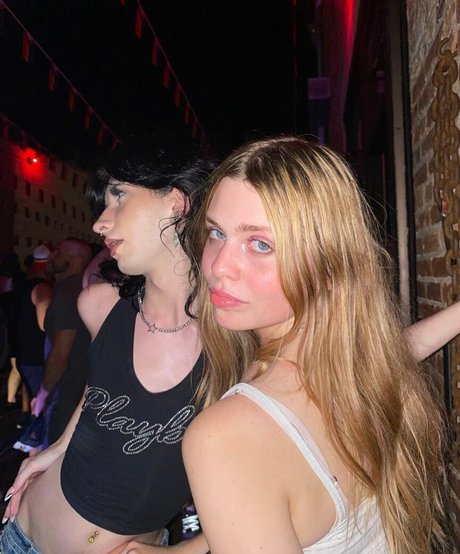 Cherry Darling pornstar adult pic