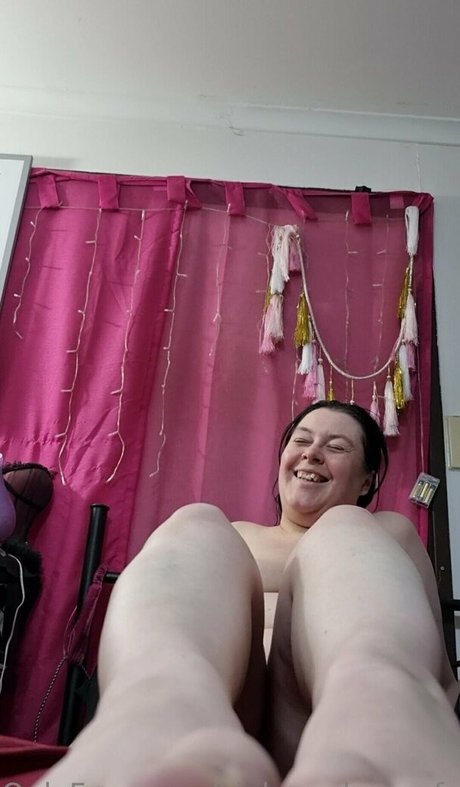 aussiegiantessfree top star pic