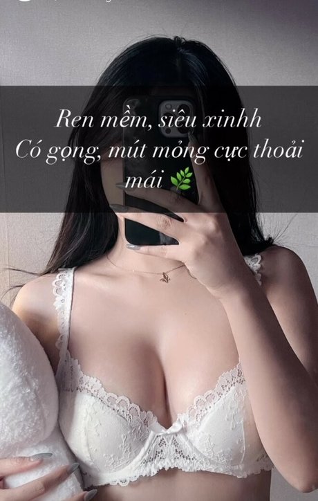 Duyenn Hipp beautiful model pics