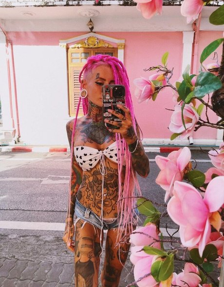 Bantikboy perfect pornstar gallery