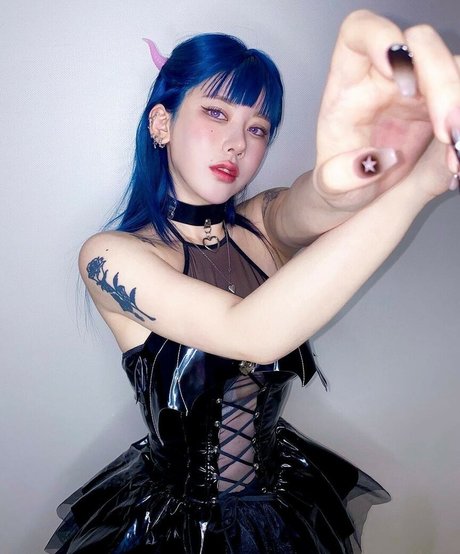 Naughty Rabbit nice model gallery