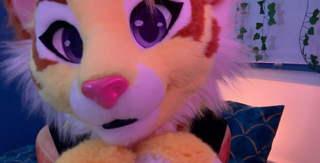 thatyellowkitty hot pornstar galleries