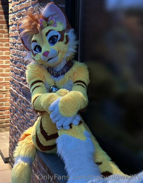 thatyellowkitty pretty actress pic