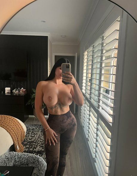 reneegracie model pretty img