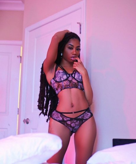 tootorch high quality actress picture