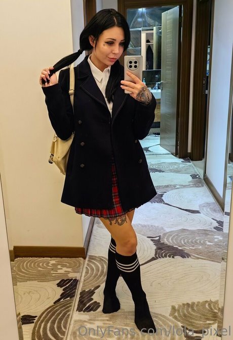 lola pixel star pornographic images