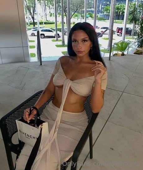 jaderayxo pornstar erotic gallery