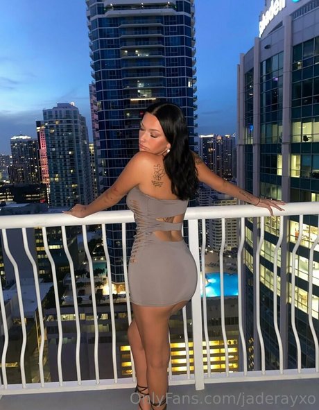 jaderayxo pornstar pretty pics