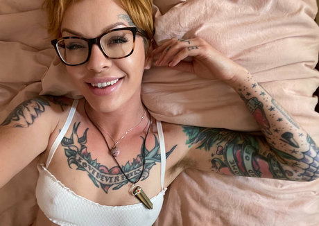 thedannygoldexperience pretty star pic