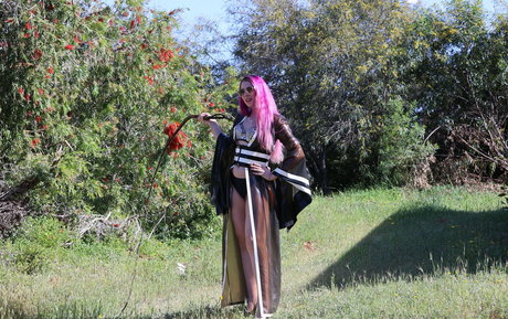 ayaqueenil Profile pic