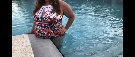 chonkandbean nude model pic