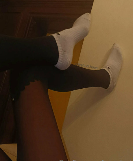 hope feet hot pornstar image