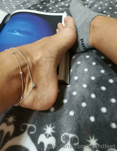 dmndfeet star high quality pictures