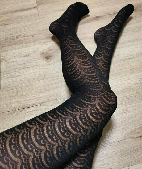 dmndfeet naked actress img