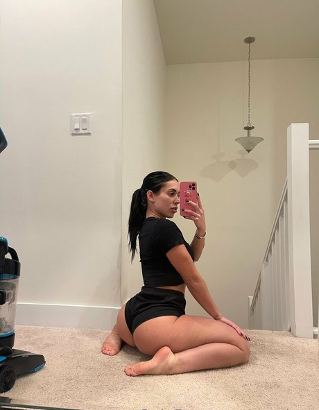 ans leey model perfect pic