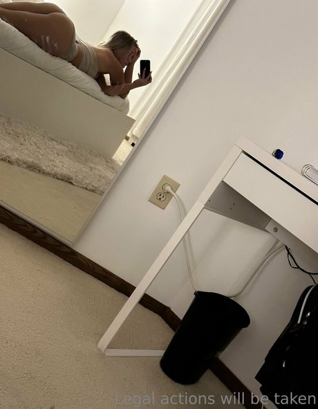 livelovelee sexy star gallery