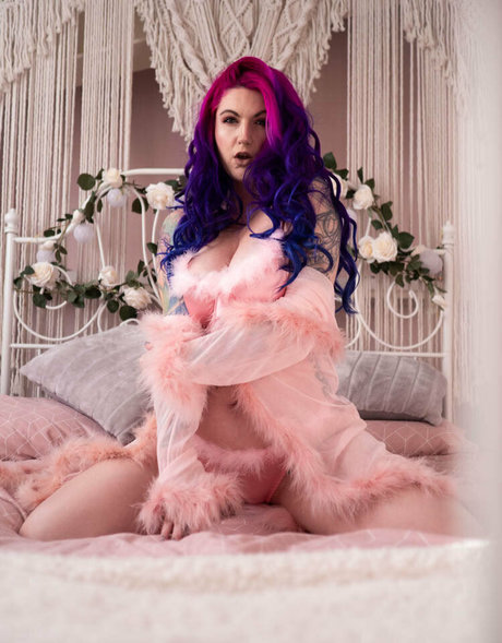 rogue model nude pictures