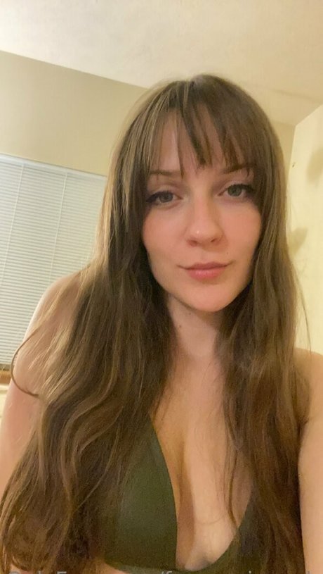 foxxxyvixenph pornstar naked photo