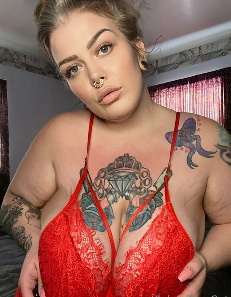 felyxfree model sexy images