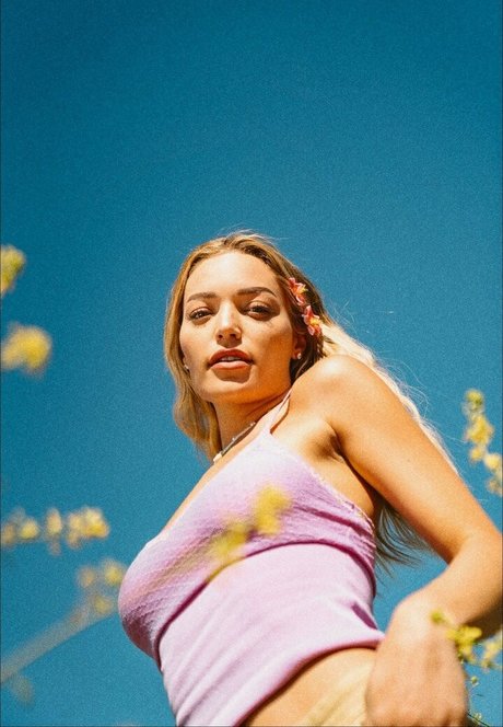 Nikki Rose perfect star img