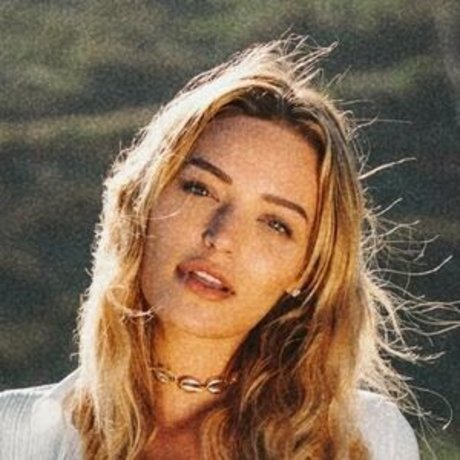 Nikki Rose model naked img