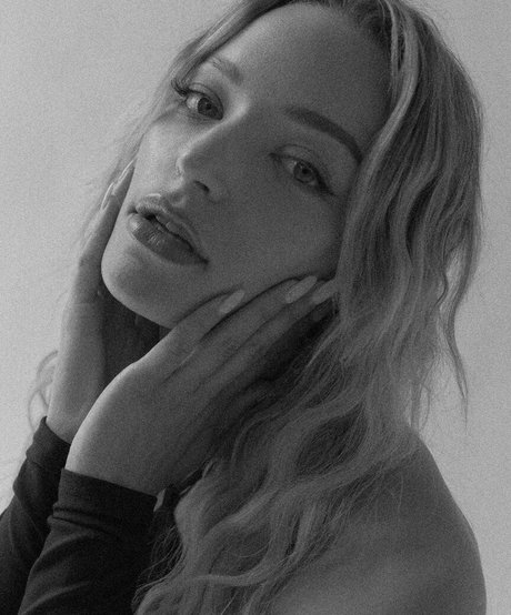 Nikki Rose nice pornstar photo