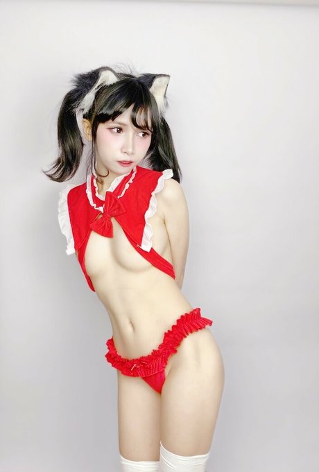 Joyce Poring model pornographic galleries