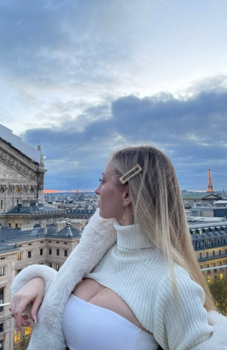 sophia ilysm porn actress galleries