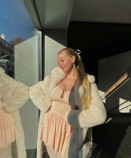 sophia ilysm pornstar best photos