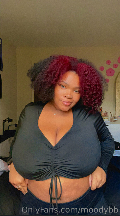 moodybb top model pics