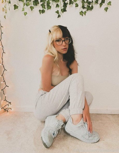 nakedella star perfect galleries