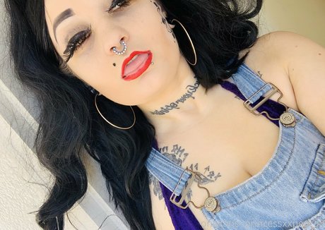 knockedxloose xxx actress galleries