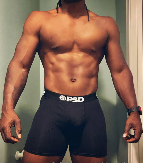 midwestthangs hot star image