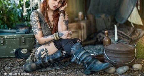 Genevieve nude star archive