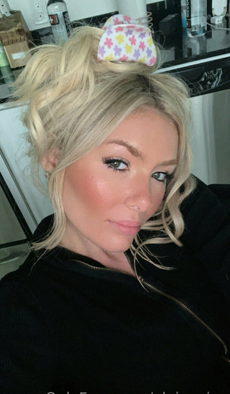 elainavice perfect pornstar photo