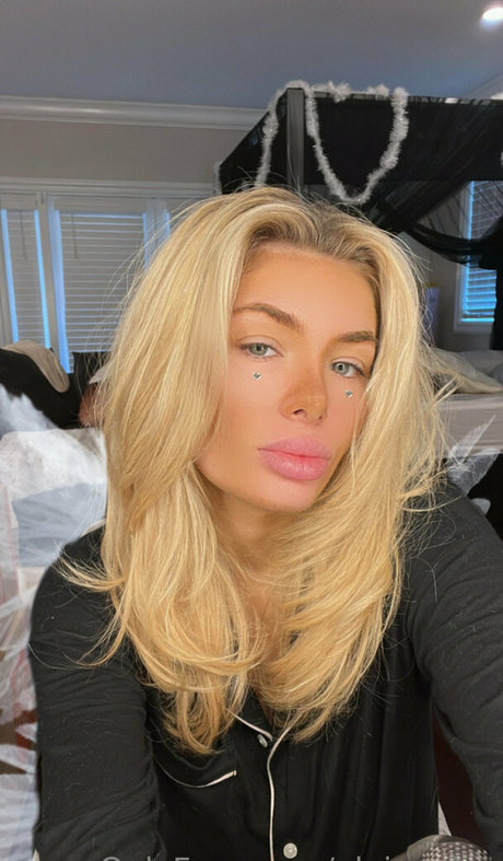 elainavice star sexy pics