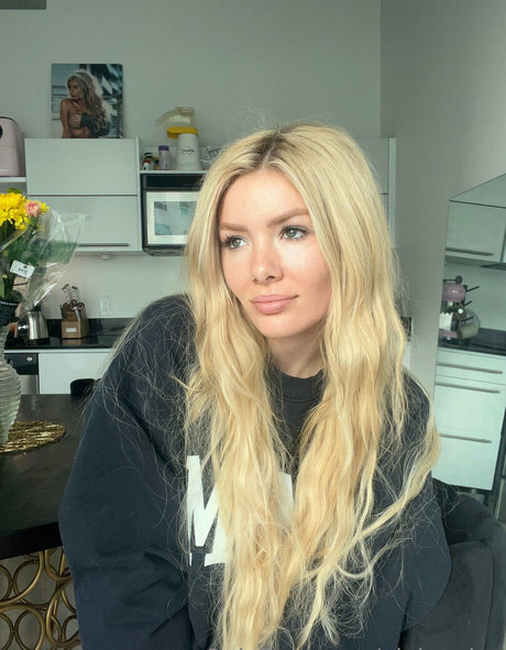 elainavice best star pic