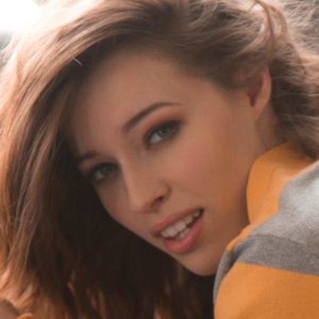 Caitlin McSwain pornstar hot pics