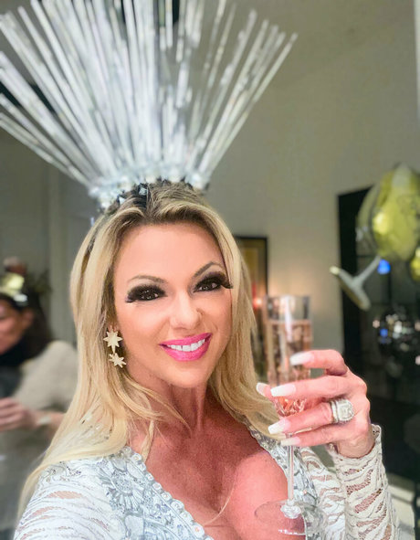 chanelstjames xxx star pictures