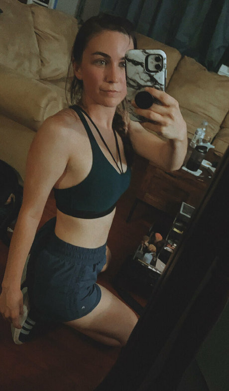 embertay perfect actress pic